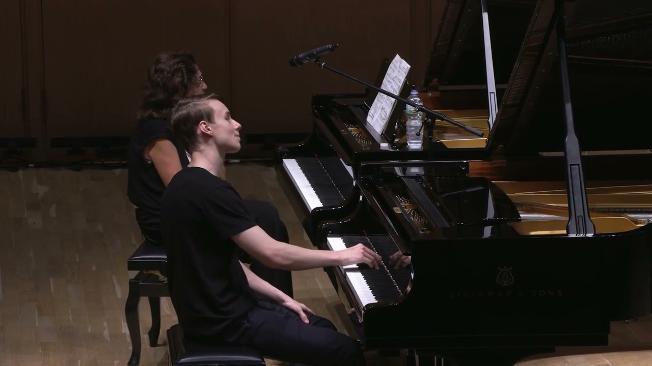Master Class - Liszt: Hungarian Rhapsody No. 2 - Zakhar Vnutskikh