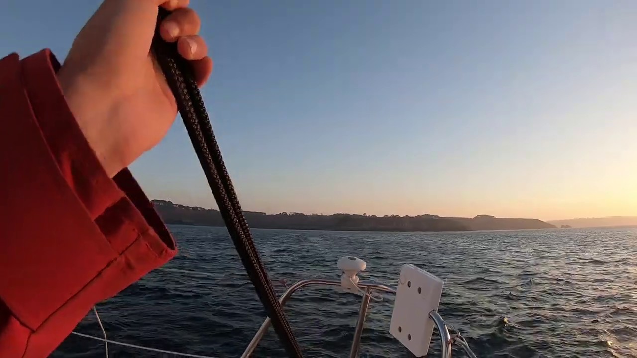 Navigation en solitaire - Le phare du Millier