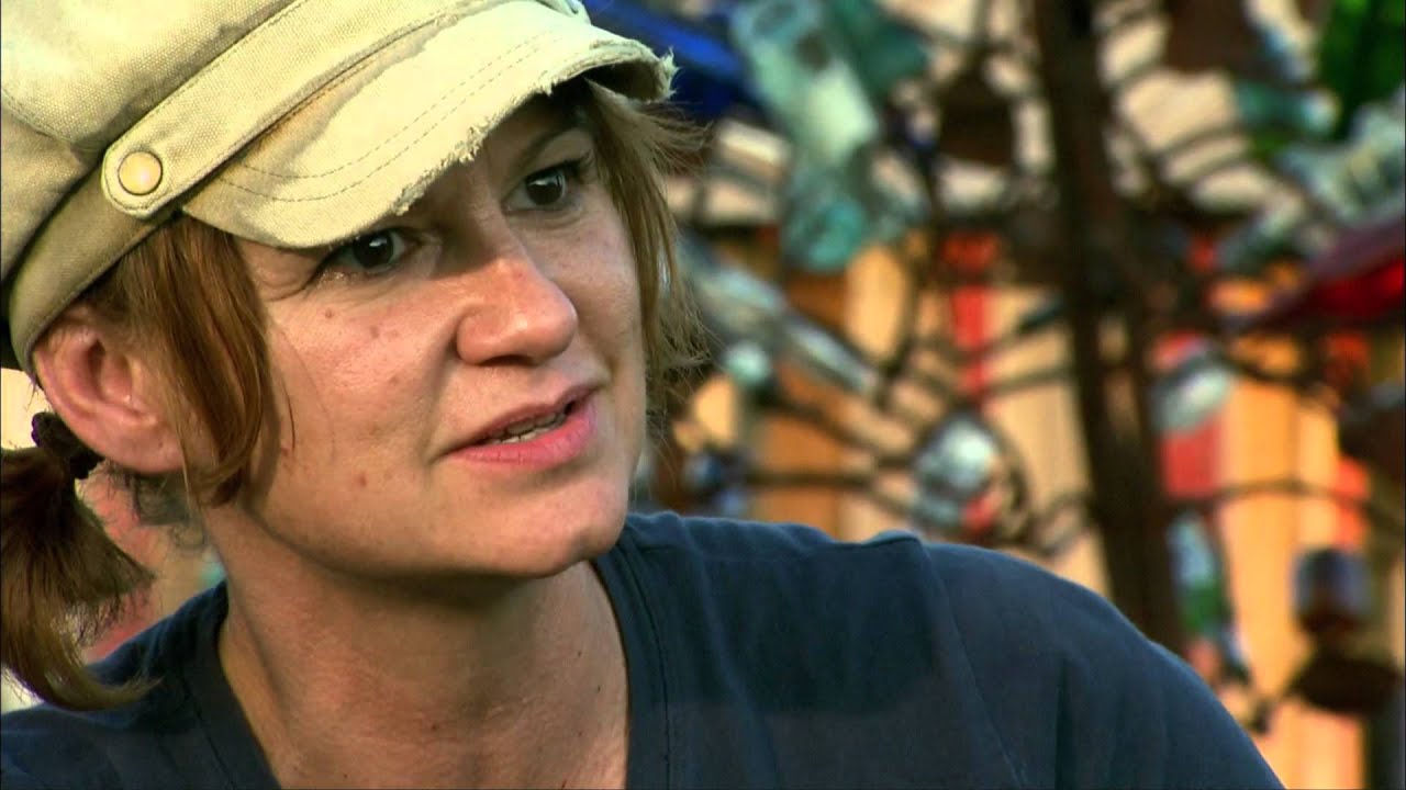 Stephanie Dwyer, Bottle Tree Artist | Mississippi Roads | MPB