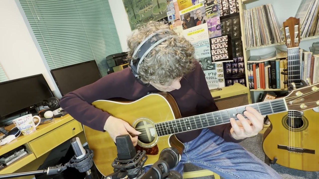 ליצן קטן שלי Yosi Levy's fingerstyle guitar cover to - Purim song