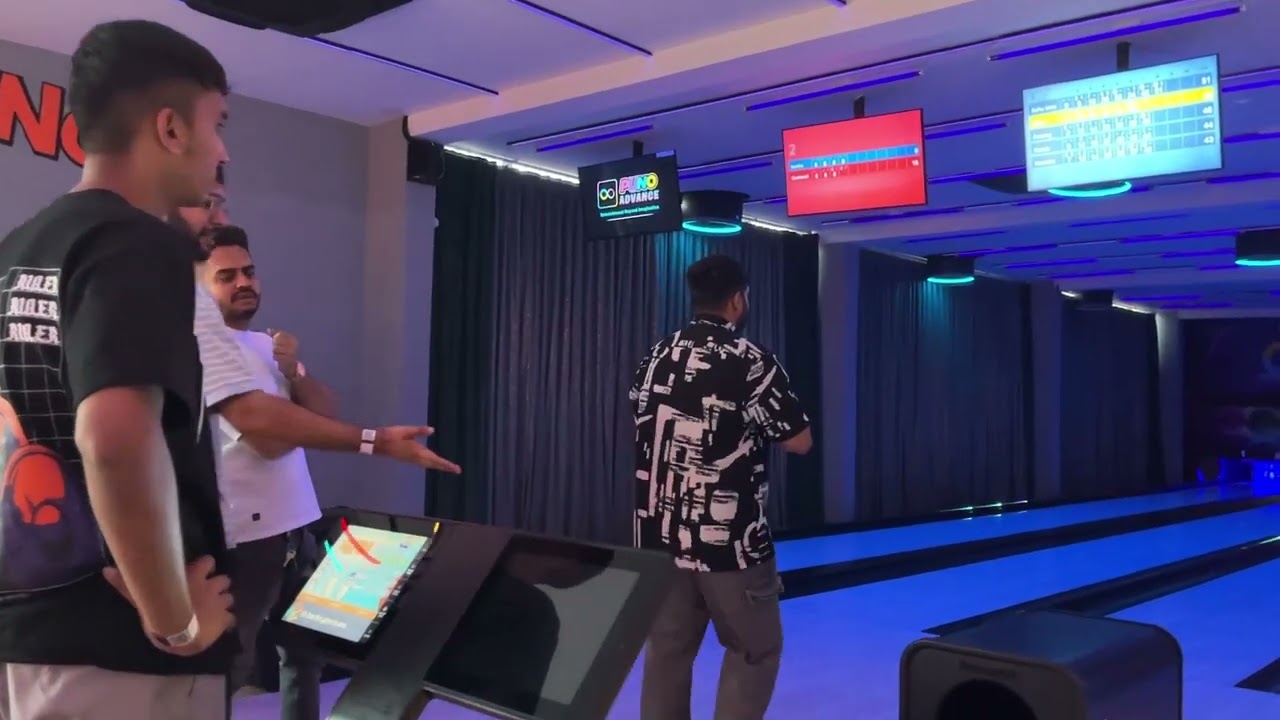 Best Bowling Alley in Jaipur #bowling #bowlingaddicts #bowlingvideos #feelalive #puno