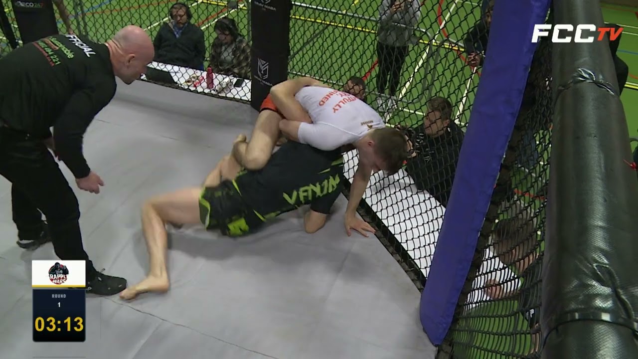 Grapple Wars   Luke Williams vs Andrew Green