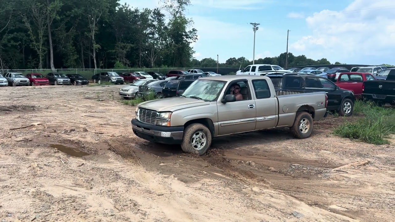 Lot 108 2004 Chevy 1500