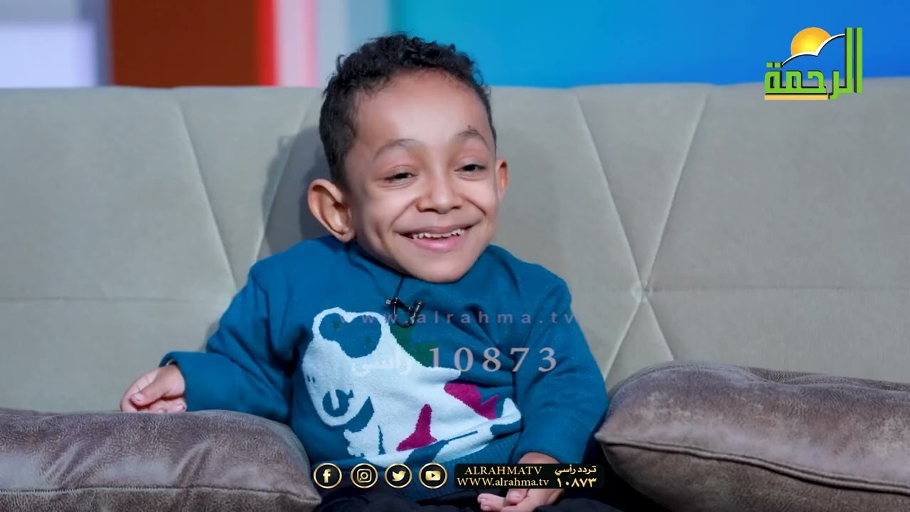أول حوار تلفزيوني مع الطفل الذي بهر الجميع رغم إعاقته ونستعرض معه أيضا لقاءاته بالوزراء و المسؤولين