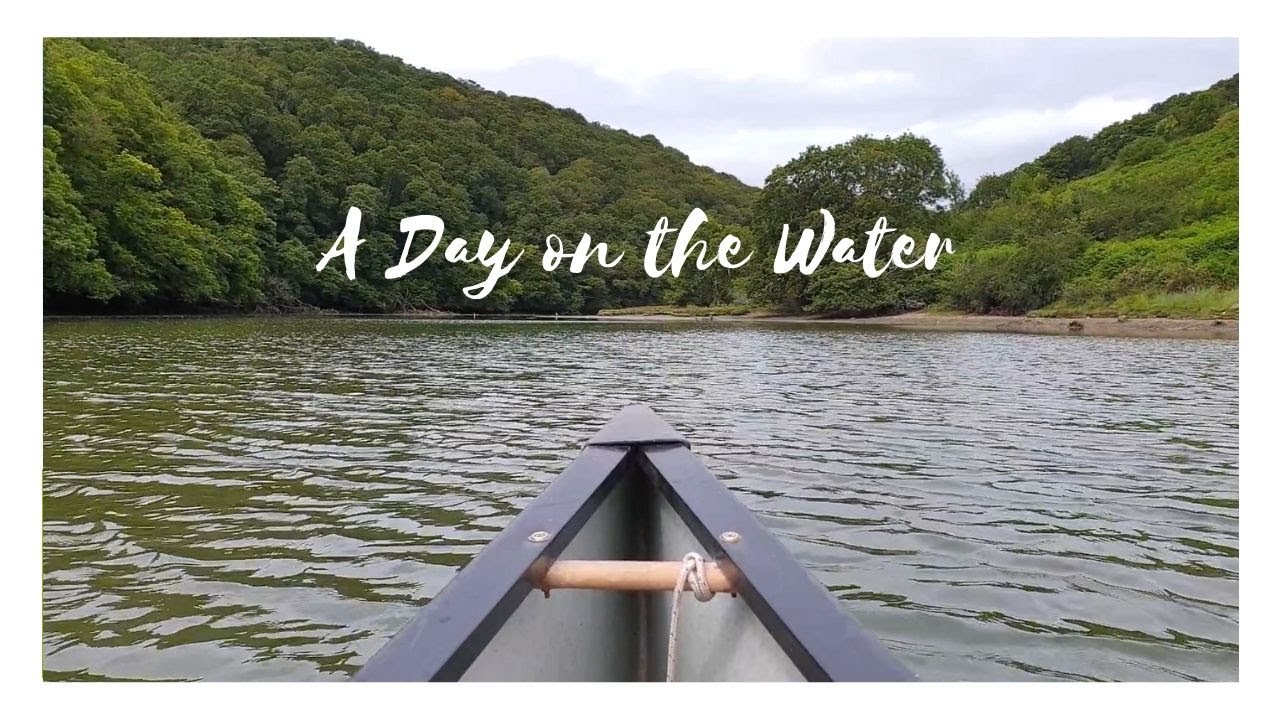 A relaxing river canoe trip in Looe, Cornwall