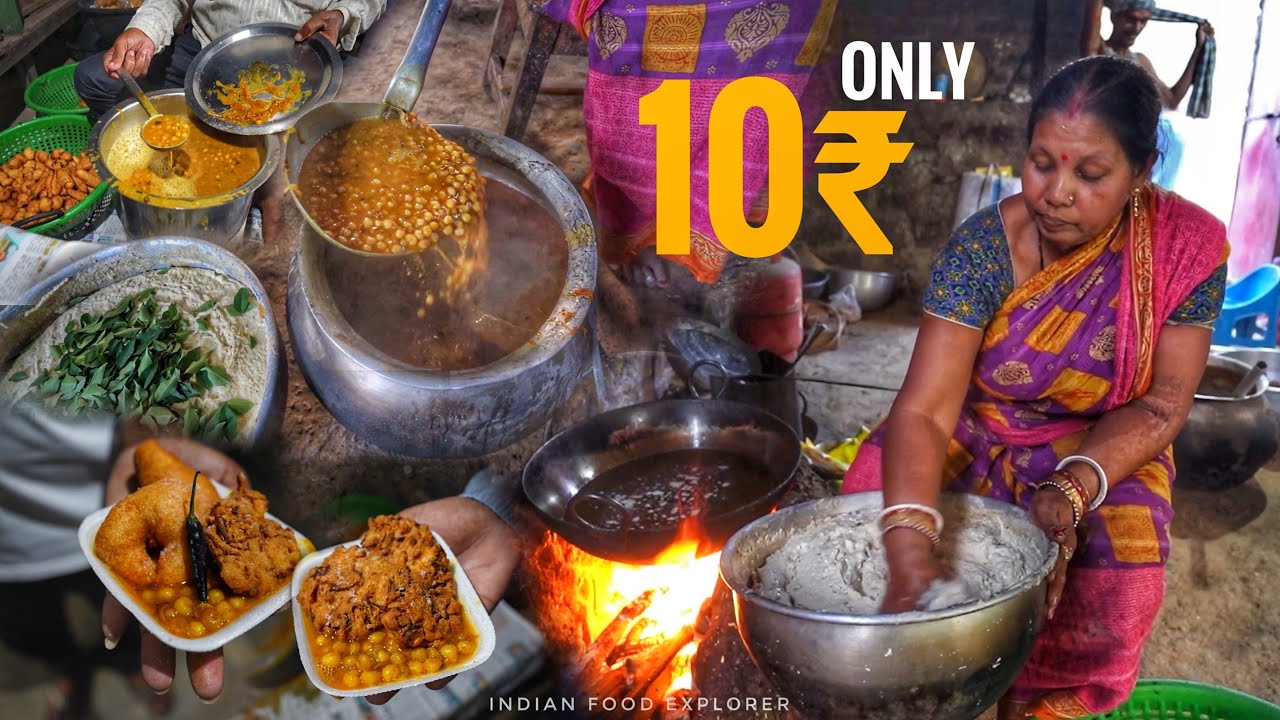 Cheapest Food Of India Only Rs.10/- | Hardworking Aunty Make Bhaji & Ghugni | Street Food Indian