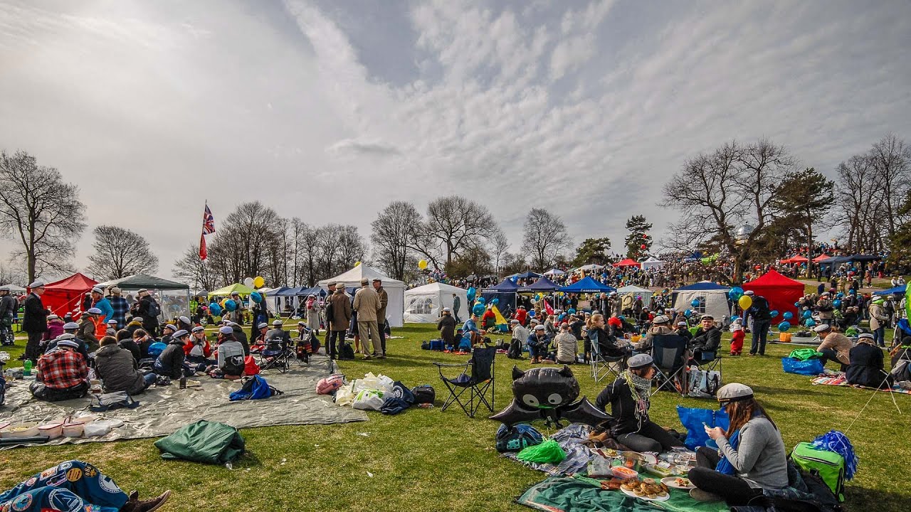 Vappu 2015 Ullanlinnanmäki Helsinki - May Day Celebration time lapse