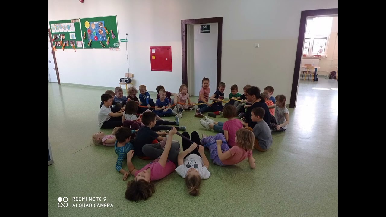 Zabawy z gumą sensoryczną - klasa 0a i 0c