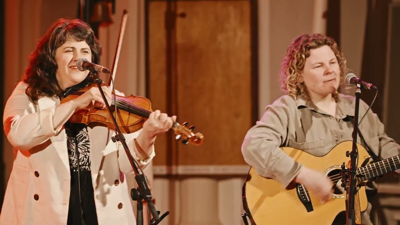 Laura Cortese's acoustic evenings II met Kaia Kater, Dirk Powell, Anna Massie & Nic Gareiss