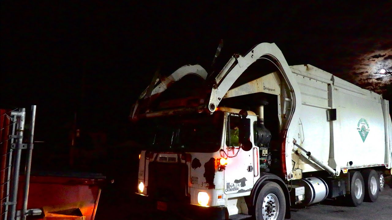 Upper Valley Autocar ACX - Bridgeport Frontier Front Loader Garbage Truck At Night 