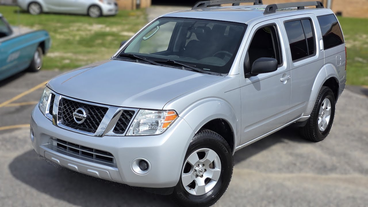 I just drove this 2012 Nissan Pathfinder S at I-95 Muscle