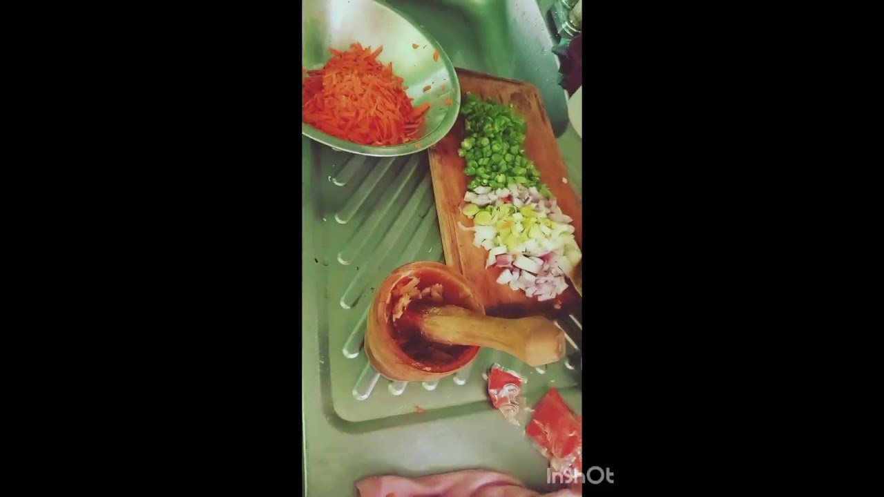 Arroz de 🐷 cerdo y 🐔 pollo bien sabroso 😋