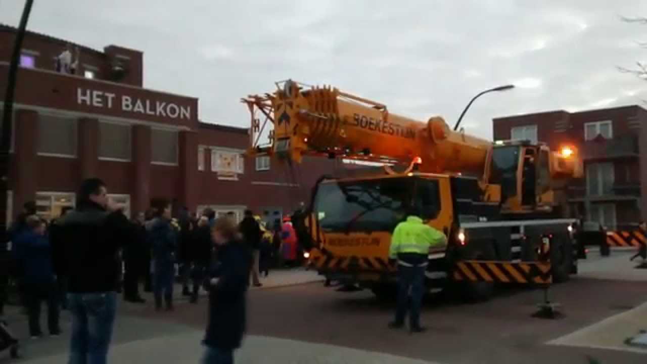 2014 Sinterklaas Balkon Maassluis op het dak