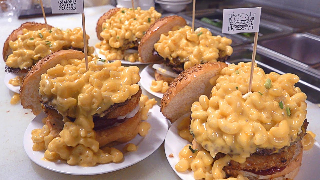 맥앤치즈버거 Real American style Mac & Cheese Burger - Korean street food