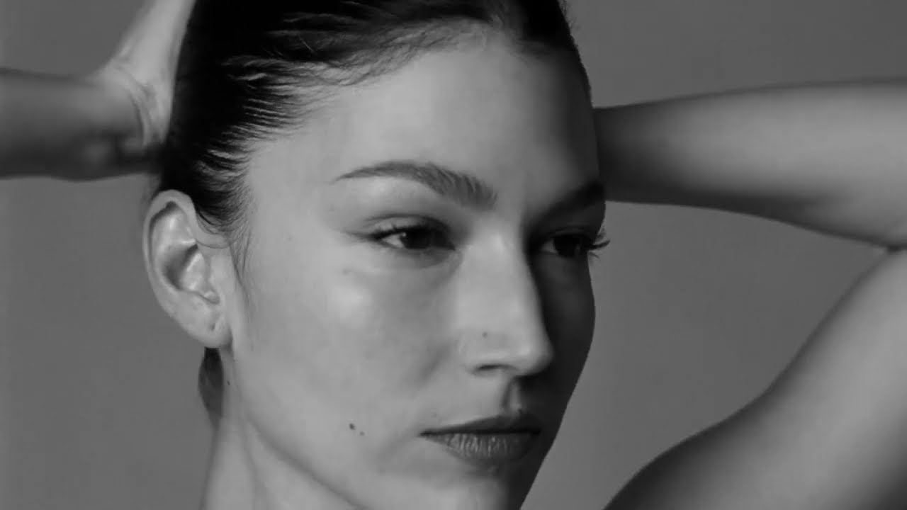 Loewe Perfumes Con &Uacute;rsula Corber&oacute; | Perfumer&iacute;as Laguna