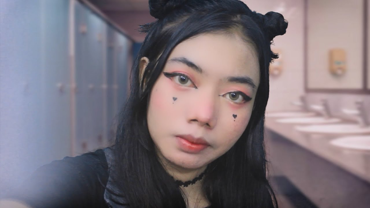 E-girl Does Your Makeup | ASMR INDONESIA