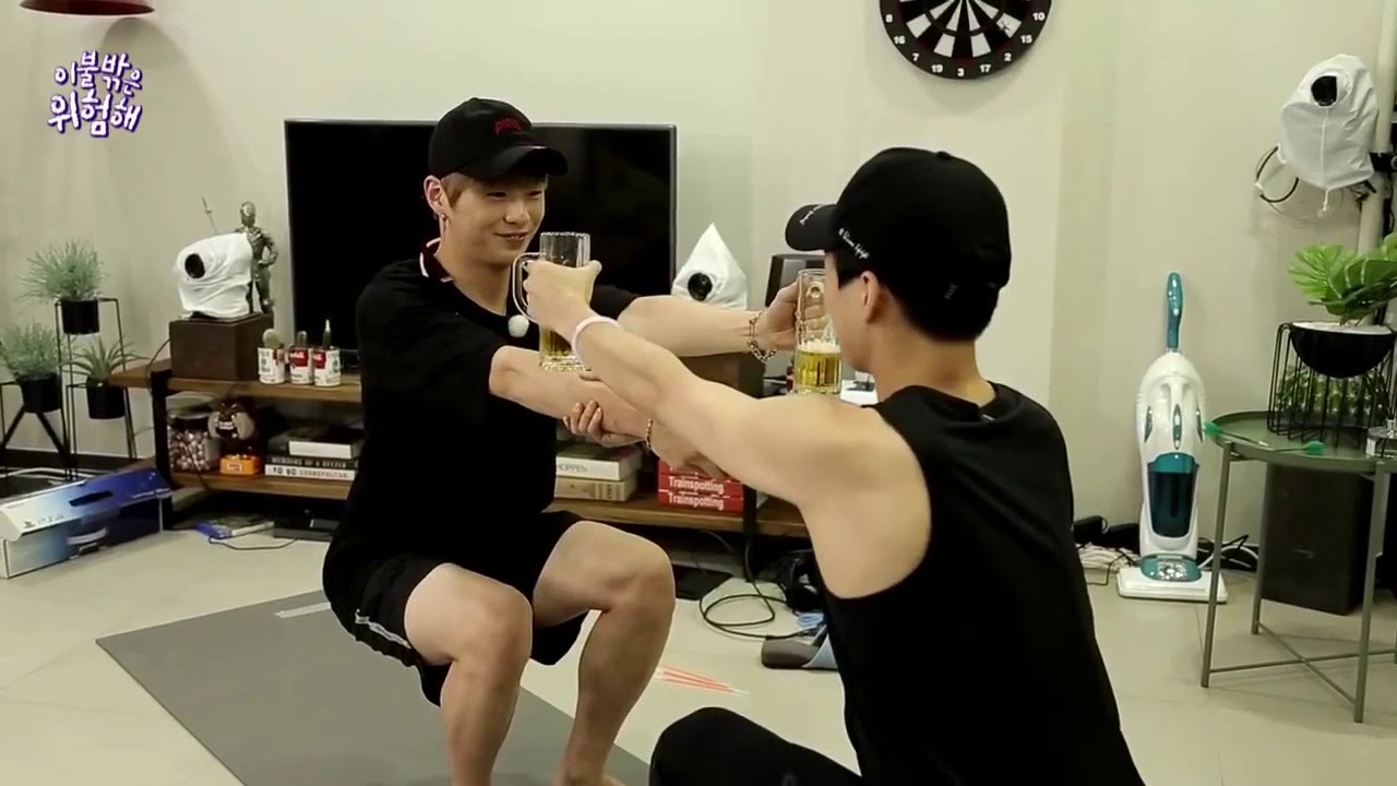 Wanna One are EXO’s Fanboys / EXO x Wanna One’s Interactions