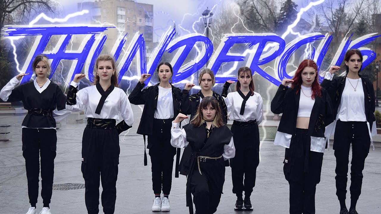 K-POP IN PUBLIC UKRAINE | STRAY KIDS - 소리꾼 (THUNDEROUS) + DANCE BREAK [ DANCE COVER BY TAKE OFF ]