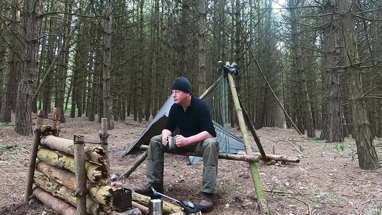 UK Forest Wild Camping - Using A Tarp Tent And Making A Bushcraft Chair
