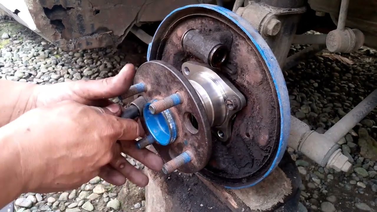 Corolla Love Life Rear Hub Bearing Install 