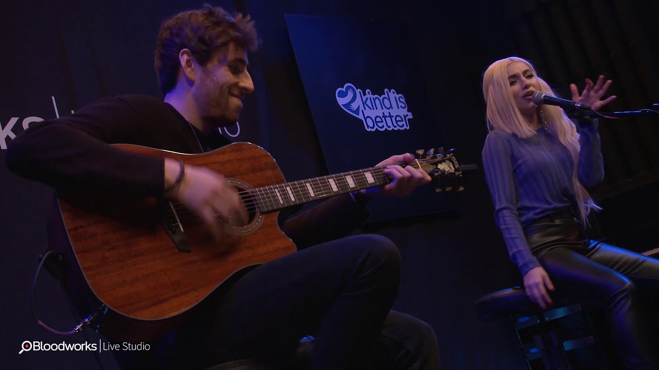 Ava Max - Let It Be Me (LIVE 95.5)