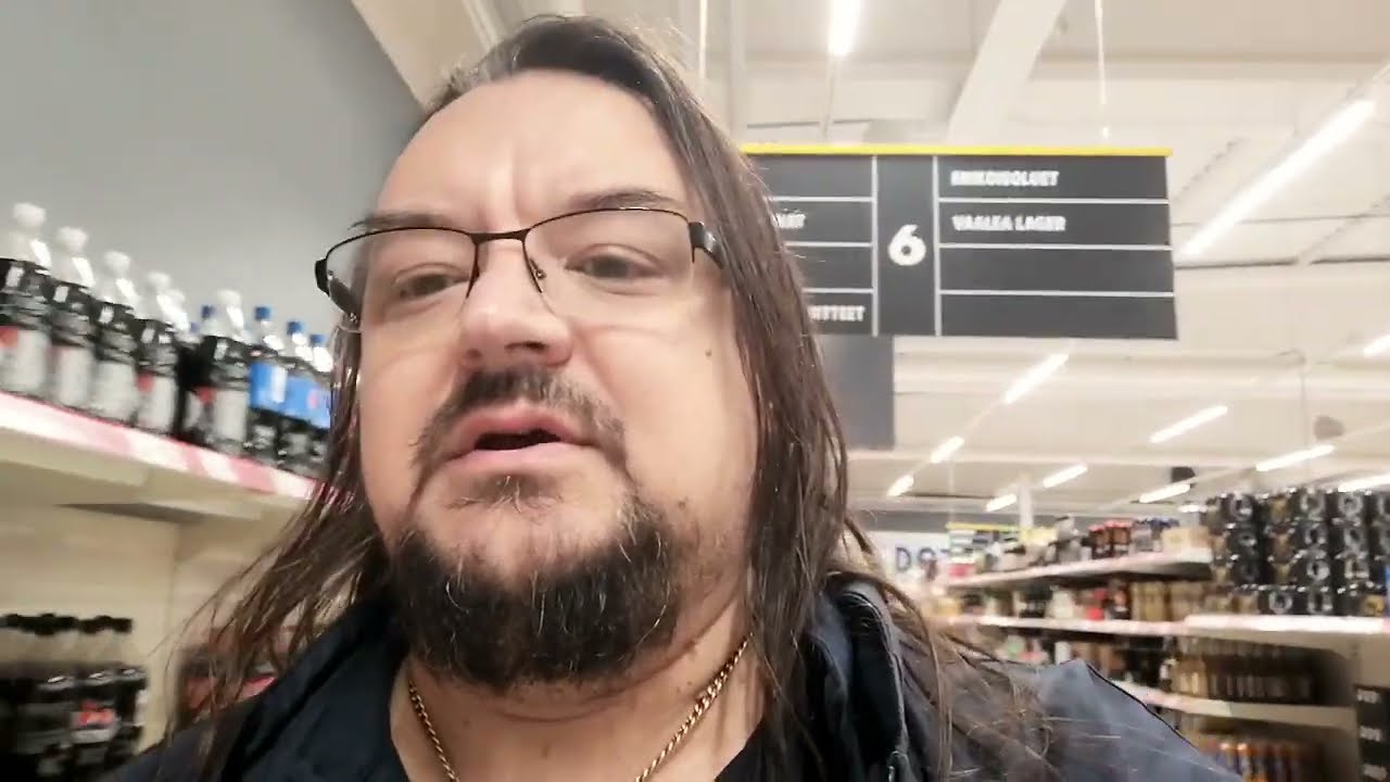 Taksi Vesku 🚖 Kauhavalla Kelakyytillä ja kaupas käynti🍔