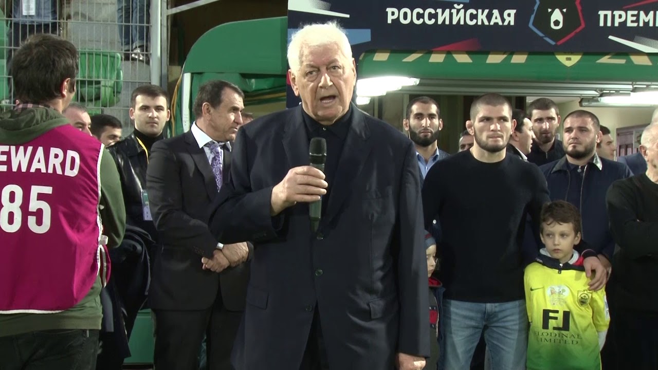 Магомедали Магомедову – 90 лет