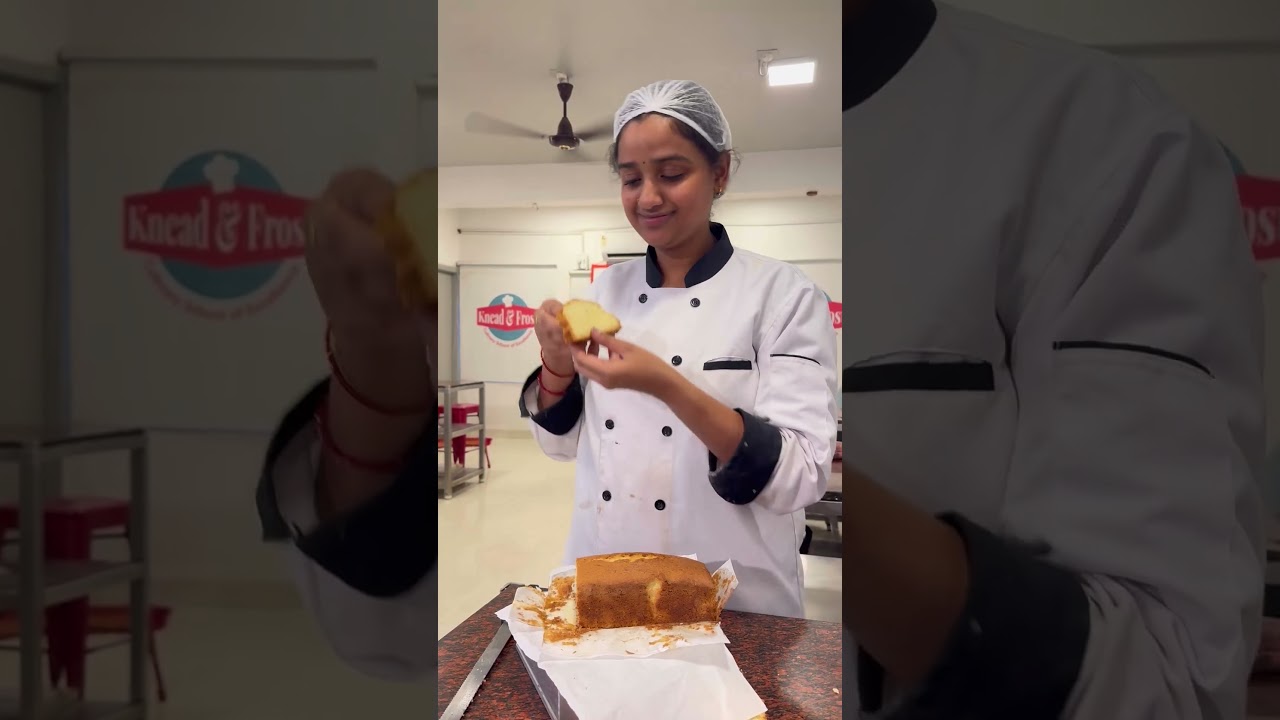 Who am i ? #trending #food #shortvideo #singer #shorts