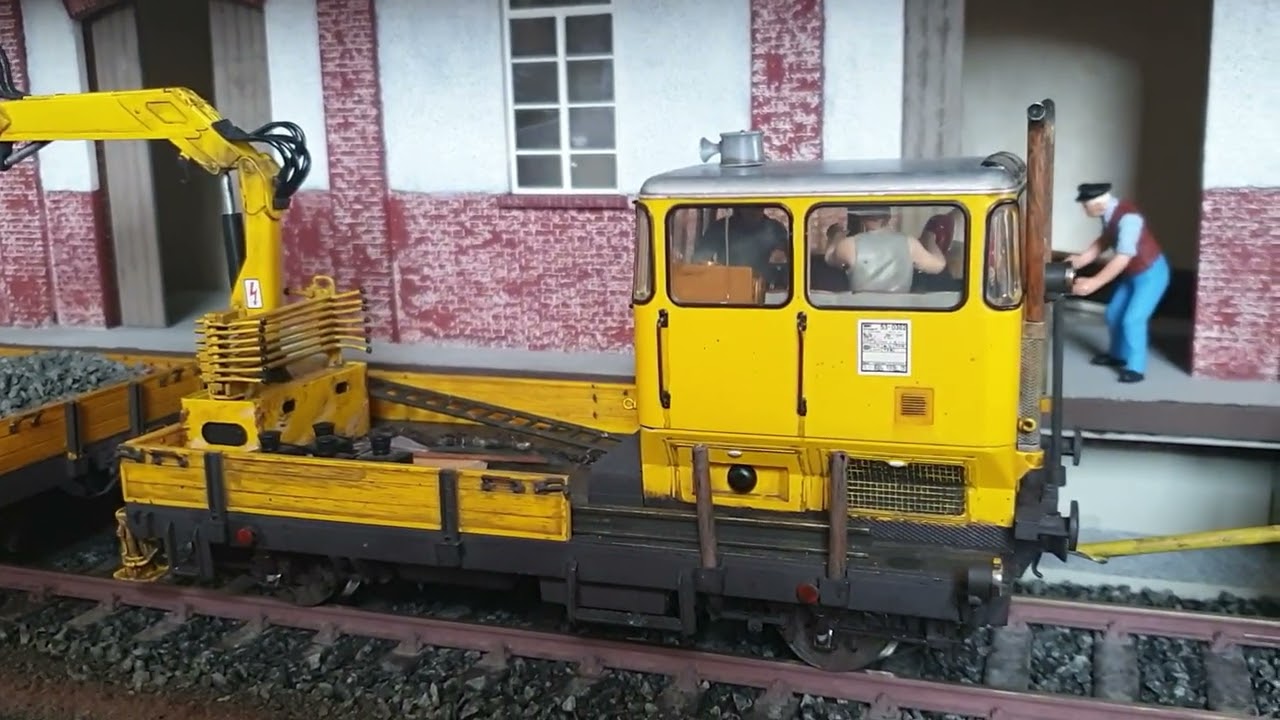 Ein zeitloses Fahrzeug von Märklin, Klv53 in spur1.