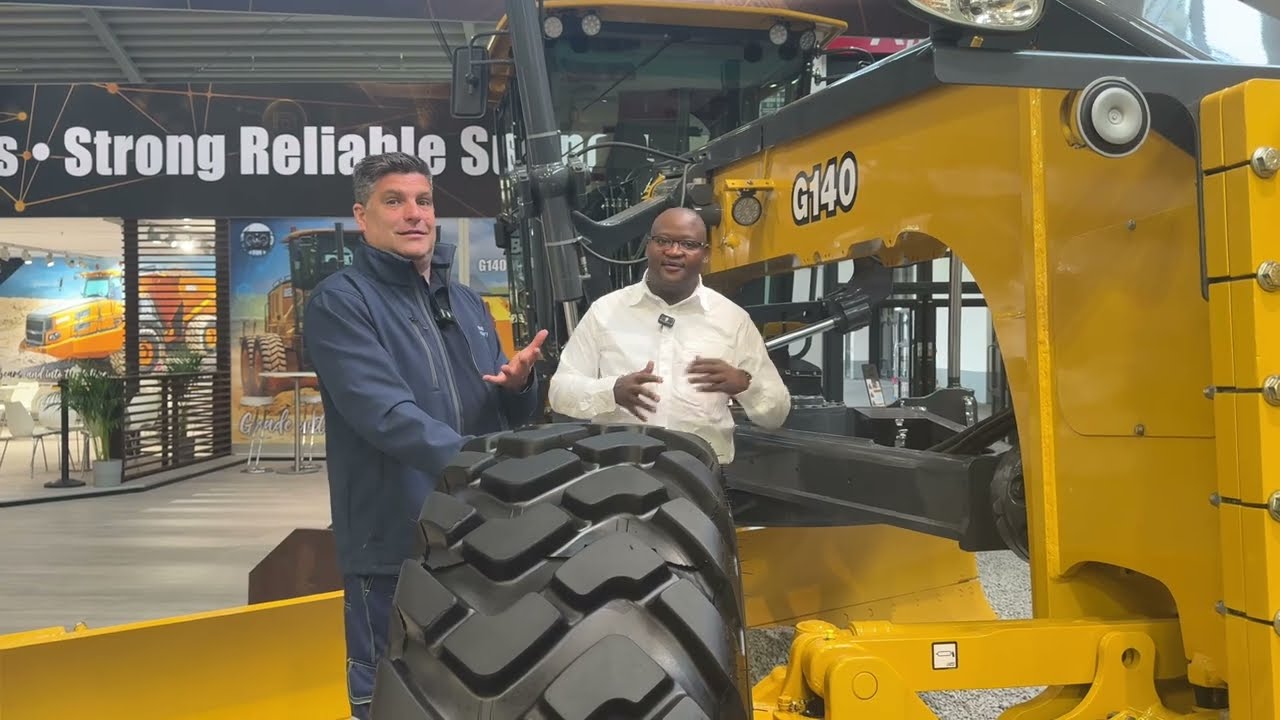 Bell Equipment представила новую линейку автогрейдеров на выставке Bauma