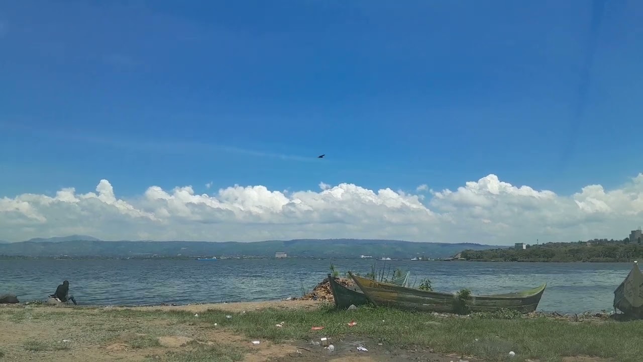 lake victoria.  nam lolwe hippo point 👉
