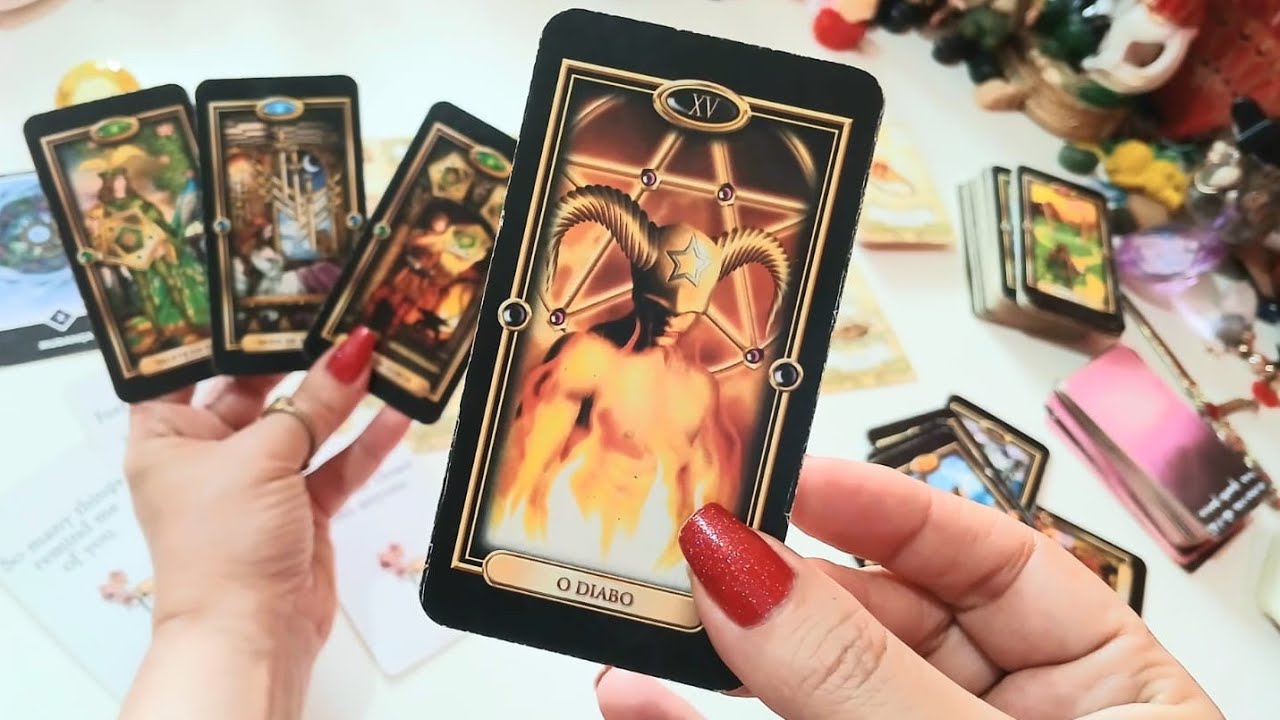 O QUE ELE(A) está PENSANDO do TEU SILÊNCIO? 🤔#tarot