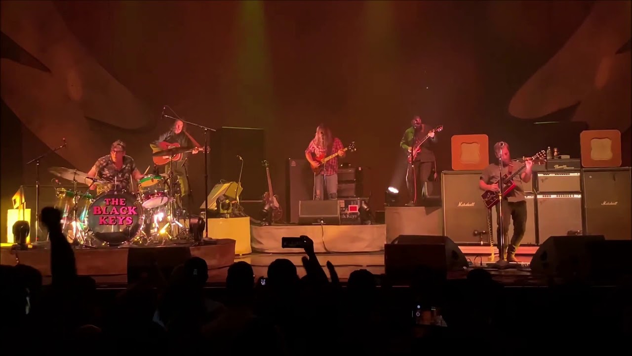 The Black Keys – Fire Walk With Me (live)