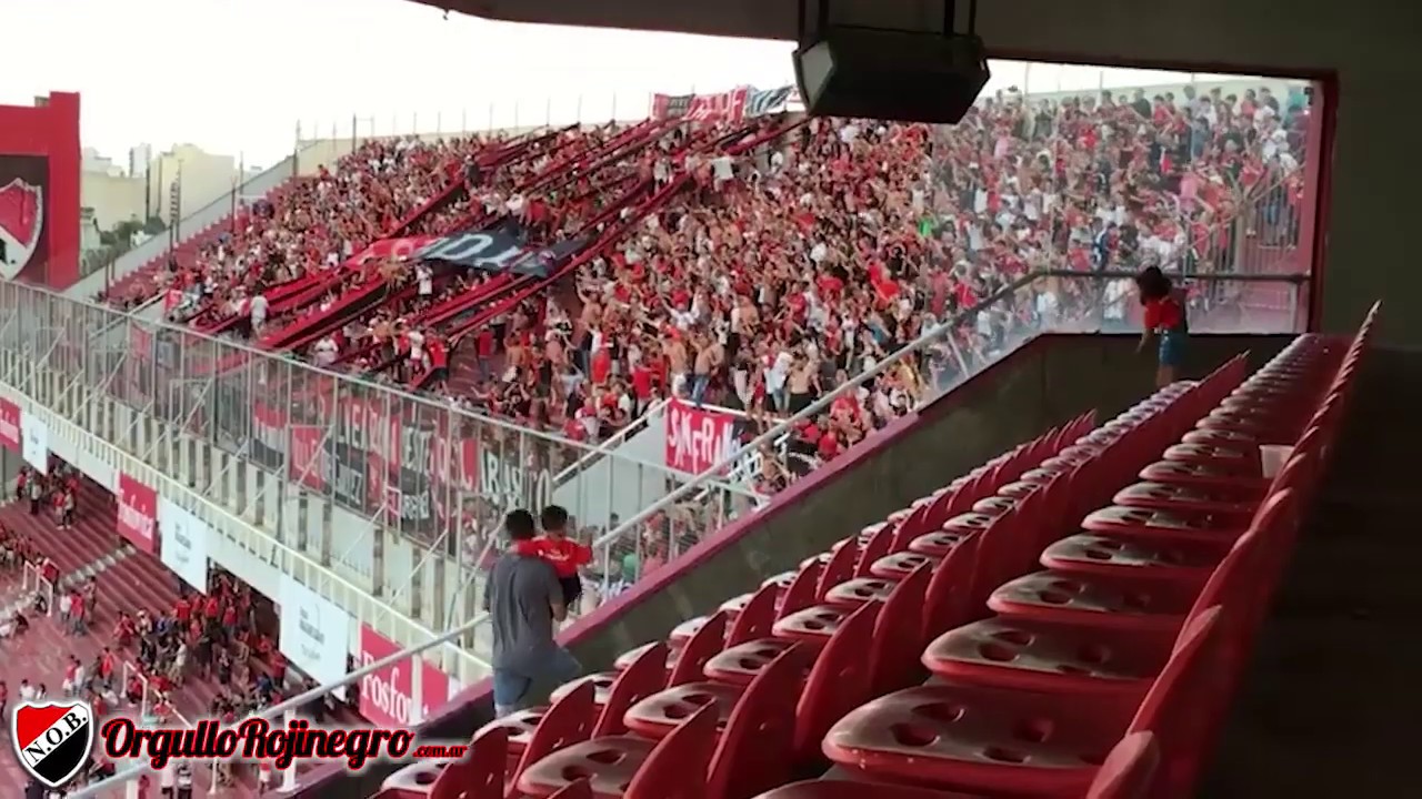 Descontrol de hinchas leprosos en Avellaneda | Independiente 2 - Newell's 3