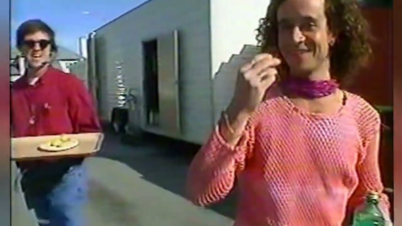e306 Day 2 Encino Man Filming | Totally Pauly
