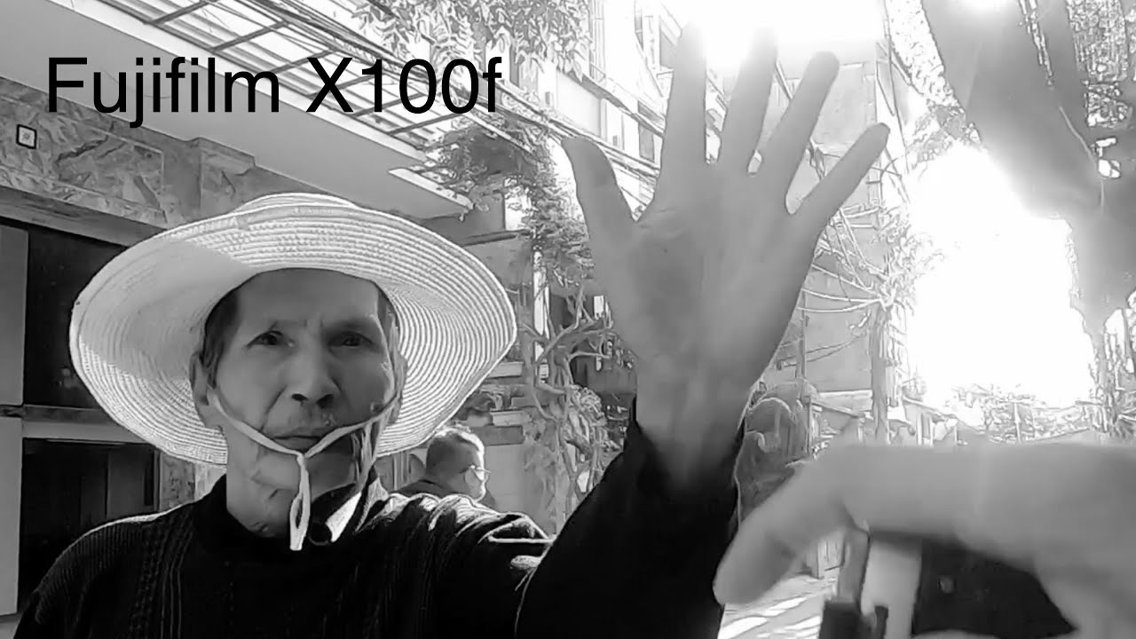 Fujifilm X100f 2021 POV Street Photography - APSC 23mm =  