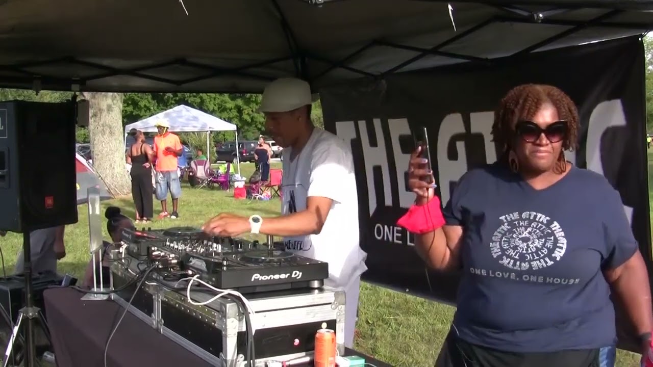 GENE HUNT   ATTIC PICNIC 2020