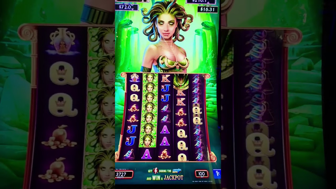 ✨️BONUS ✨️ on Lightning Respin 🐍Medusa Edition🐍#casino #slot #shorts