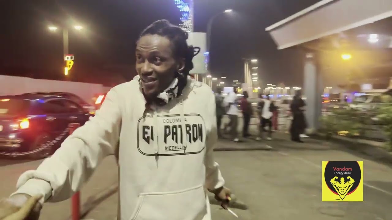 LE RETOUR DE KING SALAMAN À L'AEROPORT AST FACE À CAMPBELL