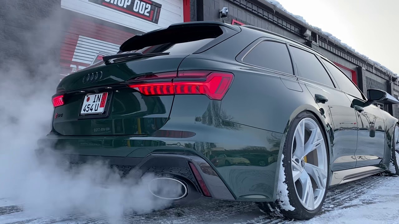 Akrapovic exhaust RS6 at idle