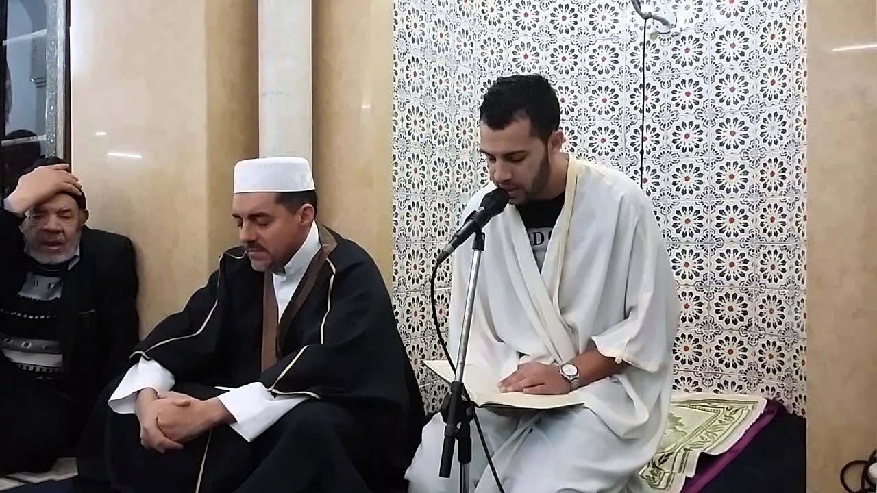 مسجد الأمة العتيق تلاوة آيات بينات من سورة التوبة بصوت القارئ عبد الغاني فتاقة .