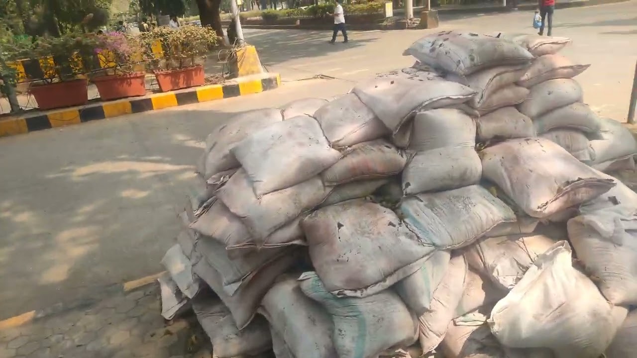 केवढी मोठी बिल्डिंग बापरे 🤔😱😱😇