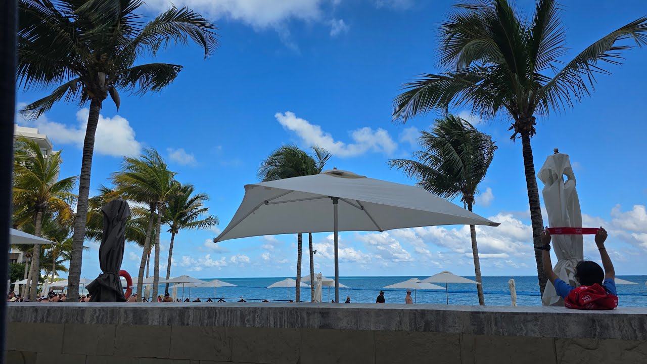 Live from Mexico