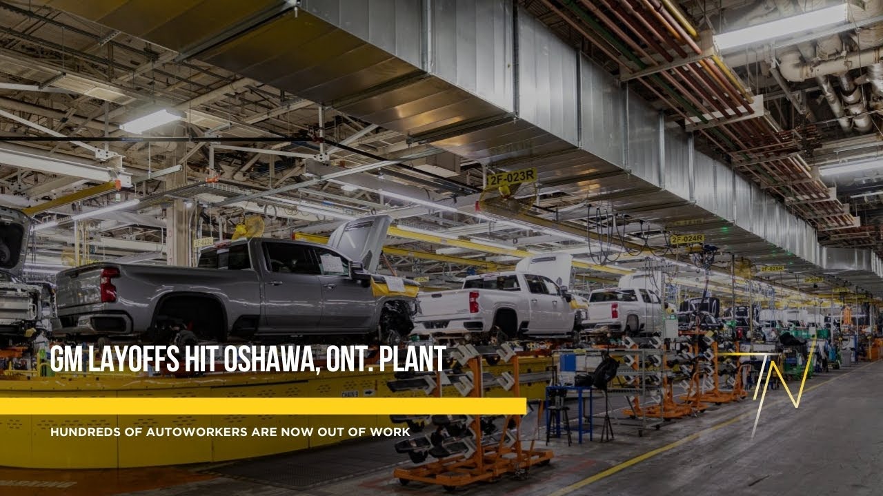Сотни авторабочих остались без работы из-за сокращений на заводе GM в Ошаве.