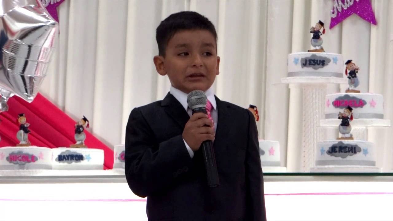 PROHIBIDO LLORAR | NIÑO DE INICIAL SE EMOCIONA AL DAR SU DISCURSO