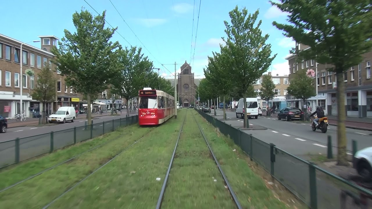 Motorrijder onderuit op de Dierenselaan