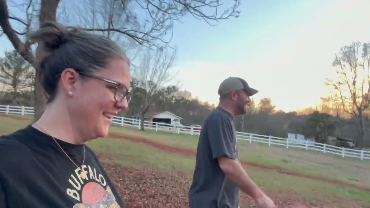 VLOG Day 40 - FOG, Reset, Therapy, BOOK TALK, Free range and Dinner!!!