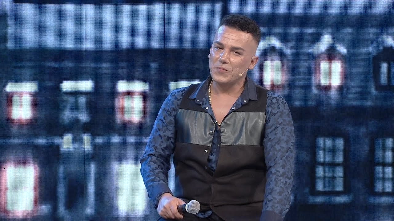 Ne kurthin e Piter Pan - Albi Nako!