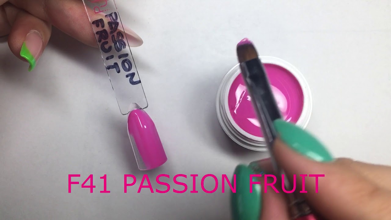 PASSIONE UNGHIE stesura gel color e semipermanenti 💅😍 agosto 2018