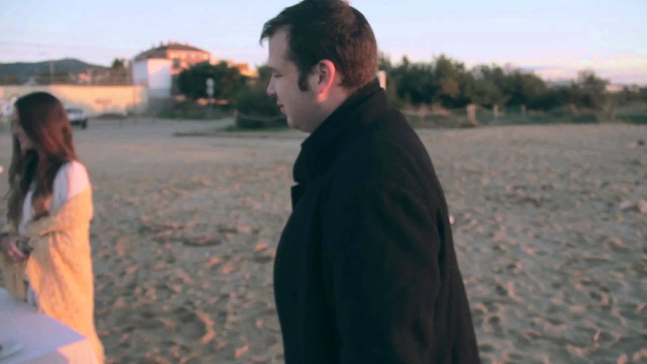 Brindo por tu sonrisa